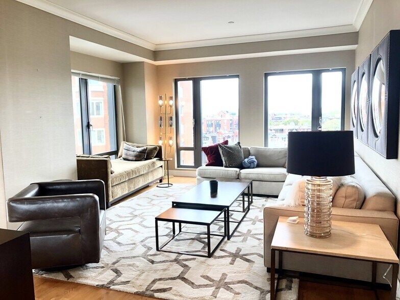 Building Photo - 778 Boylston St