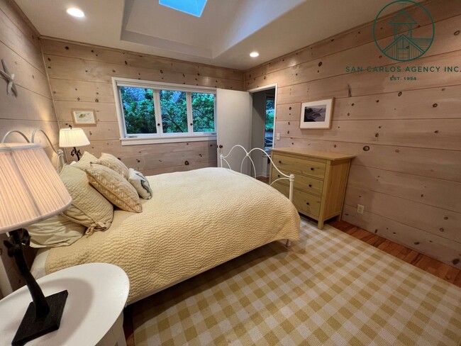 Building Photo - Updated & Spacious Four Bedroom Home in Peaceful Carmel Location