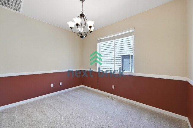 Building Photo - "Charming 3-Bed Oasis with 2.5 Baths in Prime Renton Location - Spacious layout!"