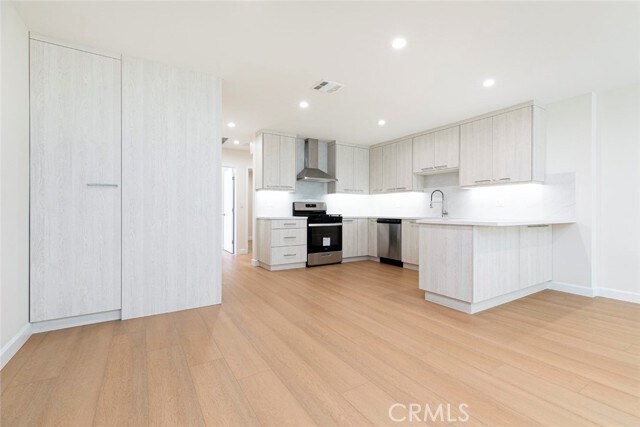 Building Photo - 7103 Greeley St