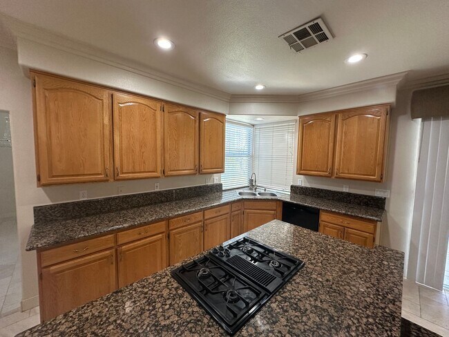 Building Photo - 3854 Broadmead St