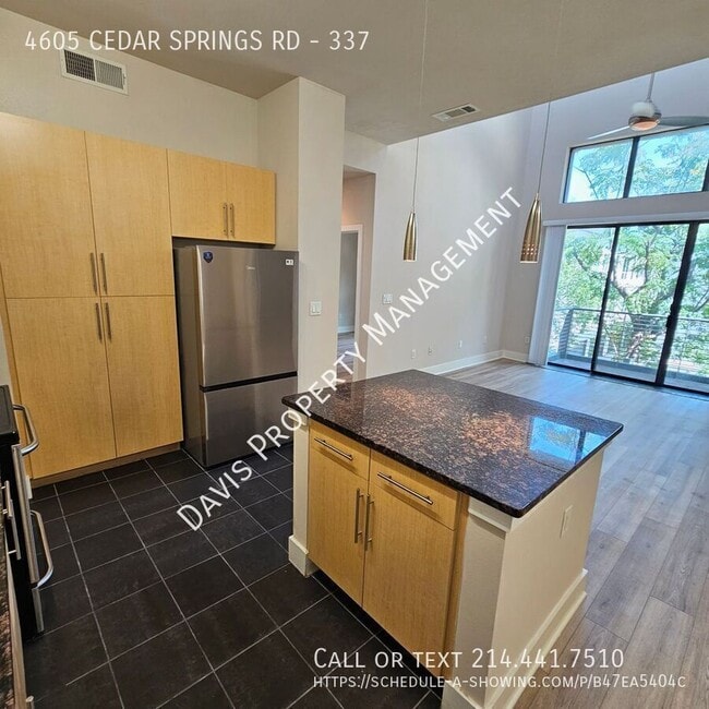 Building Photo - 4605 Cedar Springs Rd