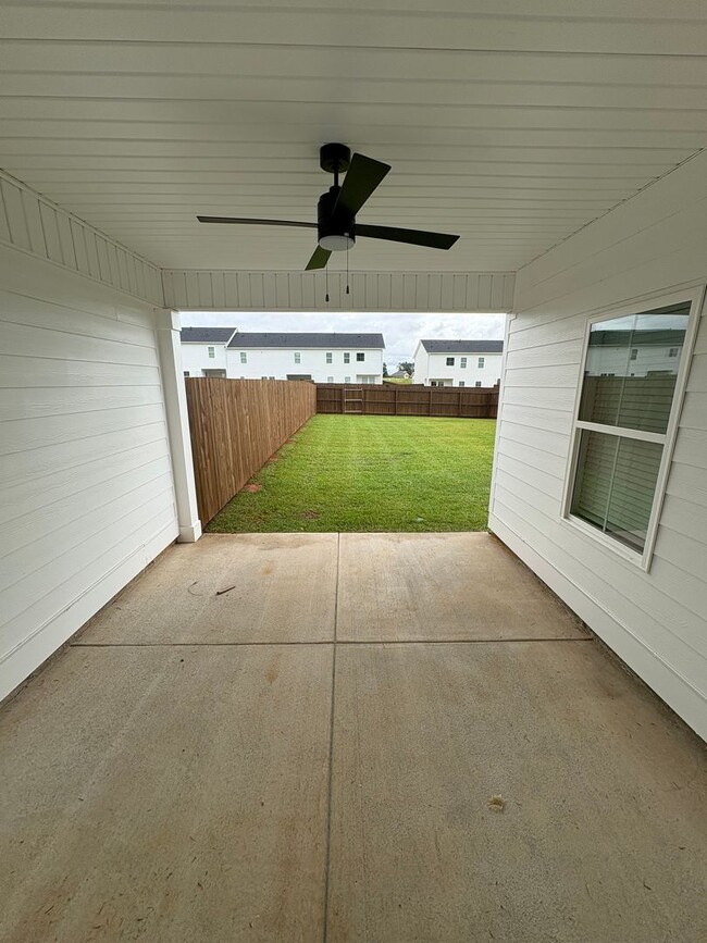 Building Photo - 107 Alva Ct