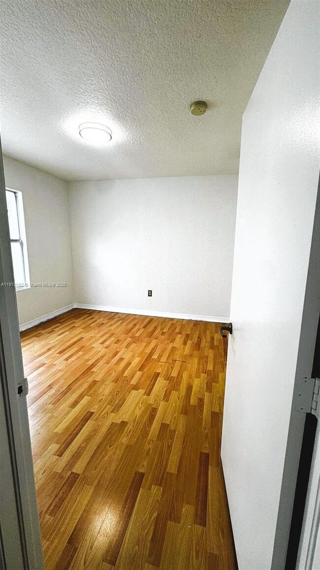 Building Photo - 7326 Collins Ave