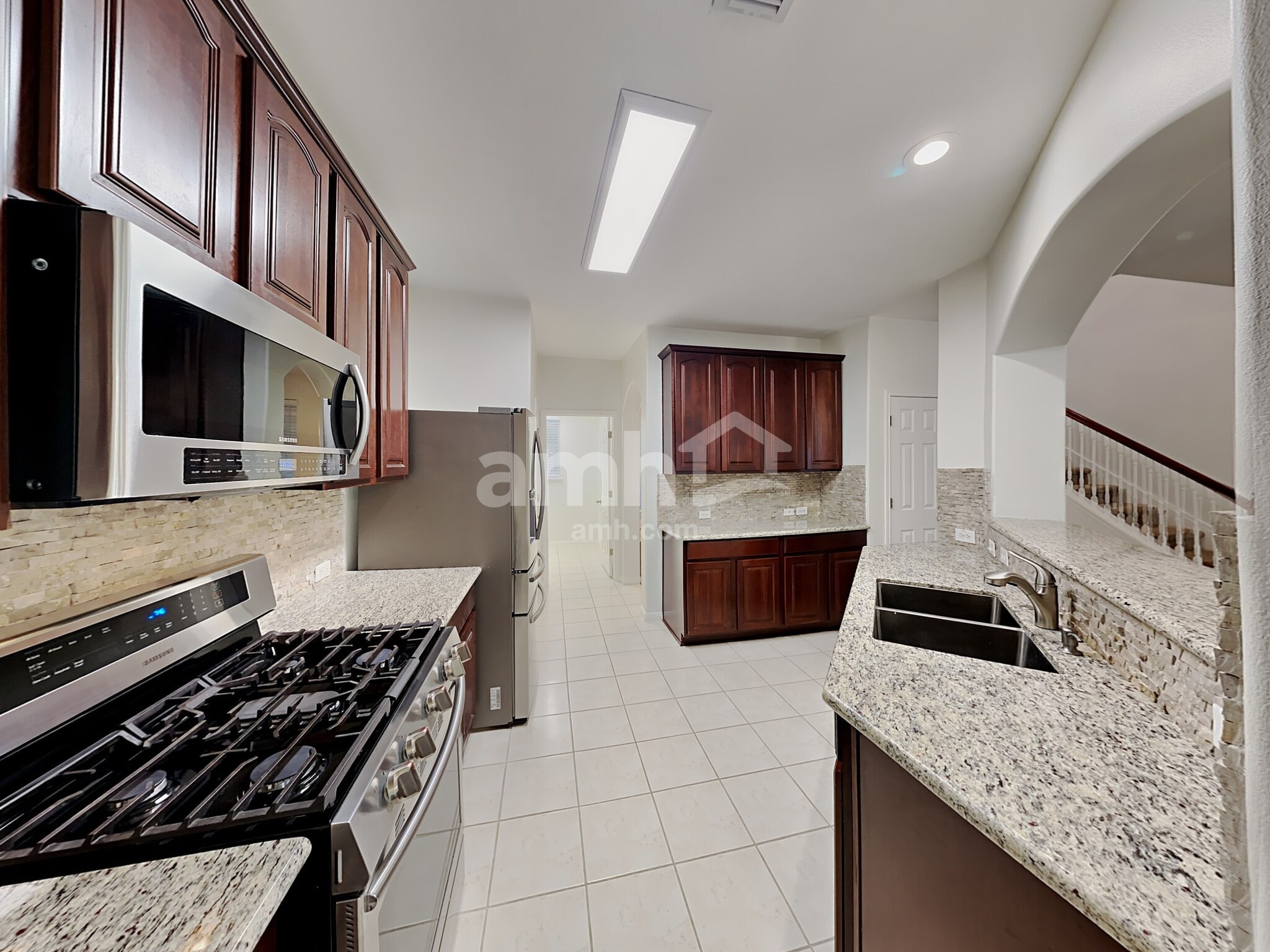 Building Photo - 25504 Oakhurst Trails Ct