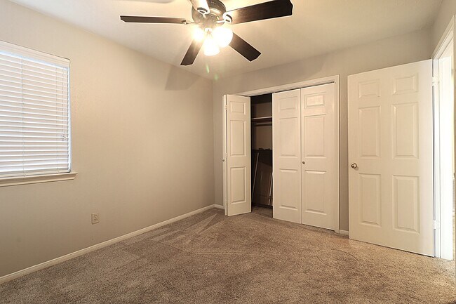 Building Photo - 3510 Cypressdale Dr