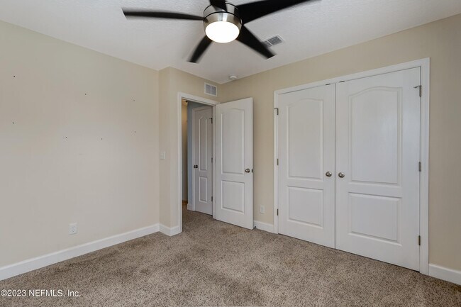 Building Photo - 2110 3rd St