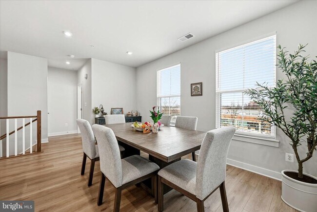 Building Photo - 14447 Albemarle Point Pl