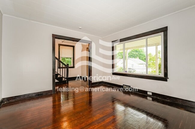 Building Photo - 1217 Wade St