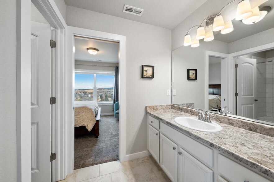 Building Photo - 1177 Lady Campbell Dr