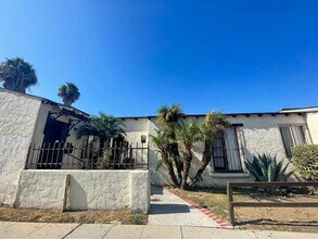 Building Photo - 1001-07 Banning Blvd., 339-351 Opp St.