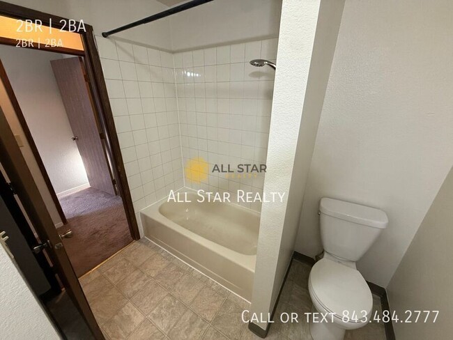 Building Photo - 7301 Woburn-1