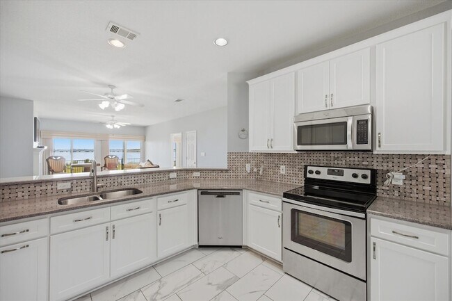 Building Photo - 1846 Signal Ridge Pl