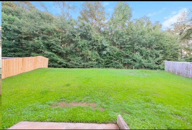 Building Photo - 2376 Mt Airy Rd