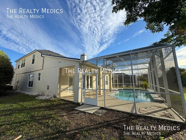 Building Photo - 2737 Scarborough Dr