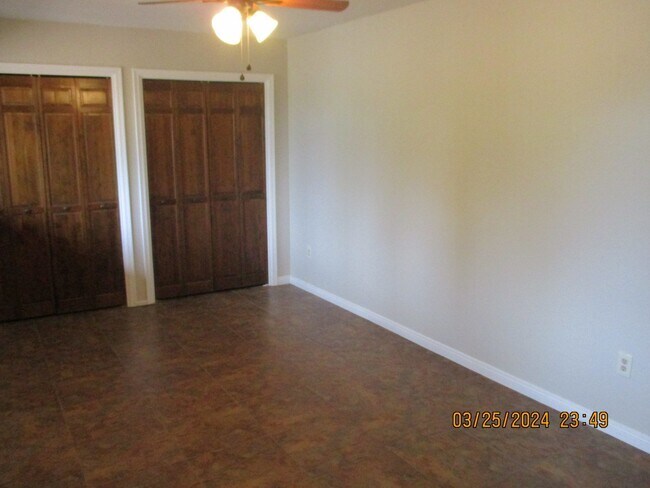 Building Photo - 2000 W Willis