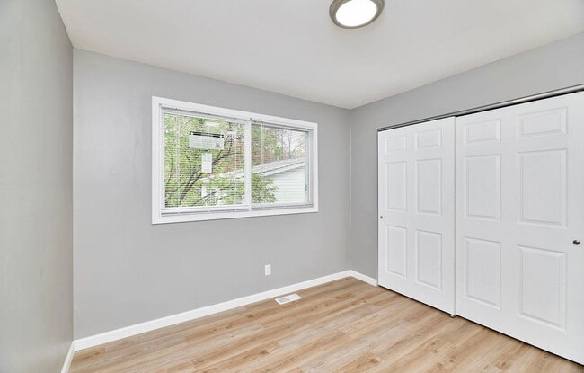 Building Photo - 7006 Shelton Ct