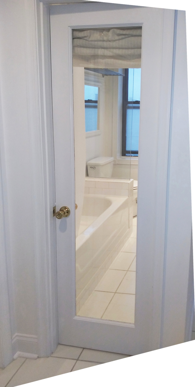 Building Photo - 1001 St Paul St