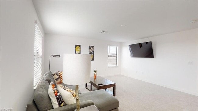 Building Photo - 18302 Ridgeline Dr
