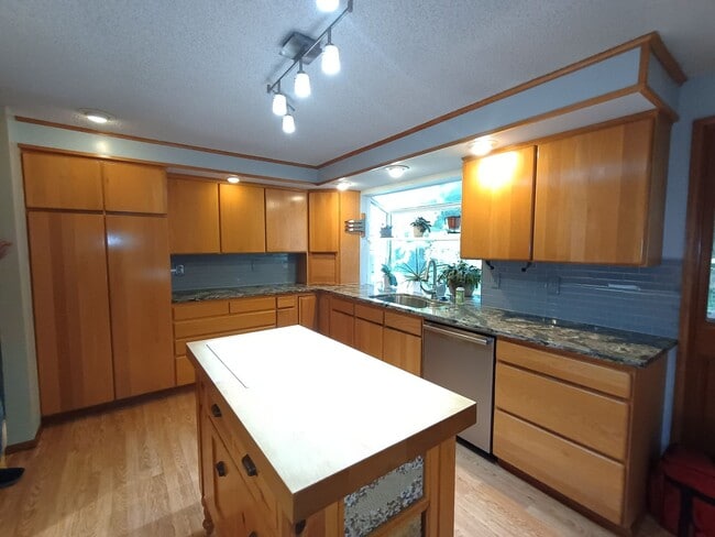 Building Photo - 2.5 Acres of Private Land in Poulsbo