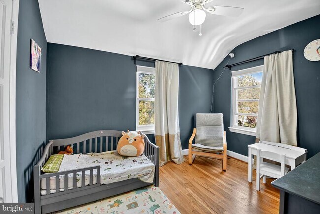 Building Photo - 10021 Tenbrook Dr