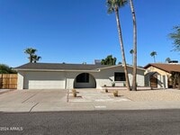 Building Photo - 4322 W Sandra Cir