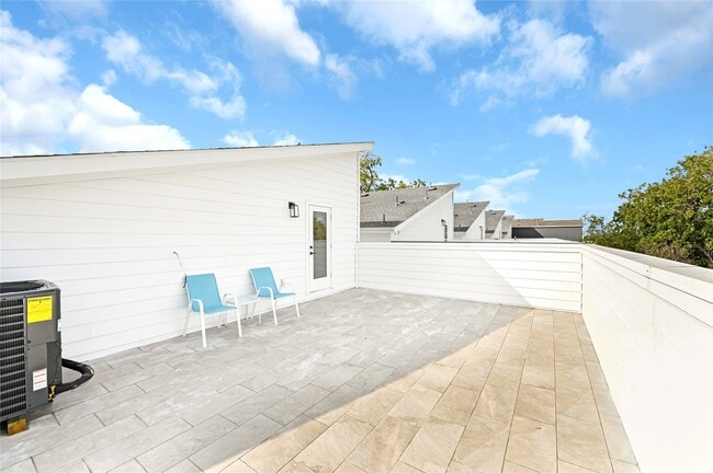 Building Photo - 710 Link Rd