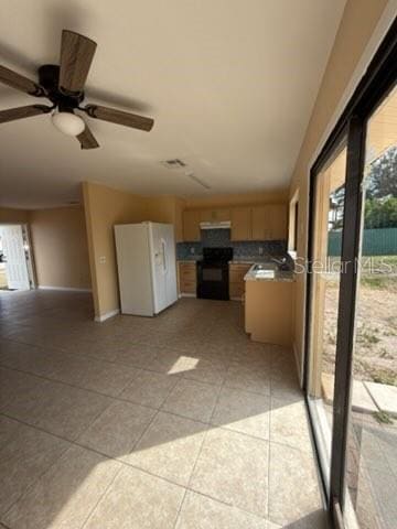 Building Photo - 5957 Mayberry Ave