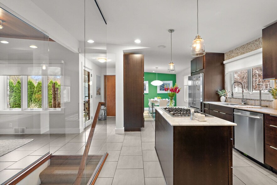 Building Photo - 5052 Logan Ave S