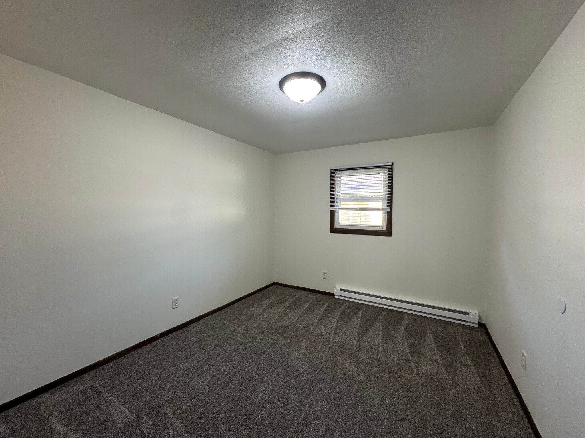 Building Photo - 3129 Runway Ave