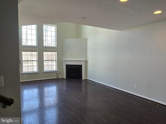 Building Photo - 514 Millar Ct