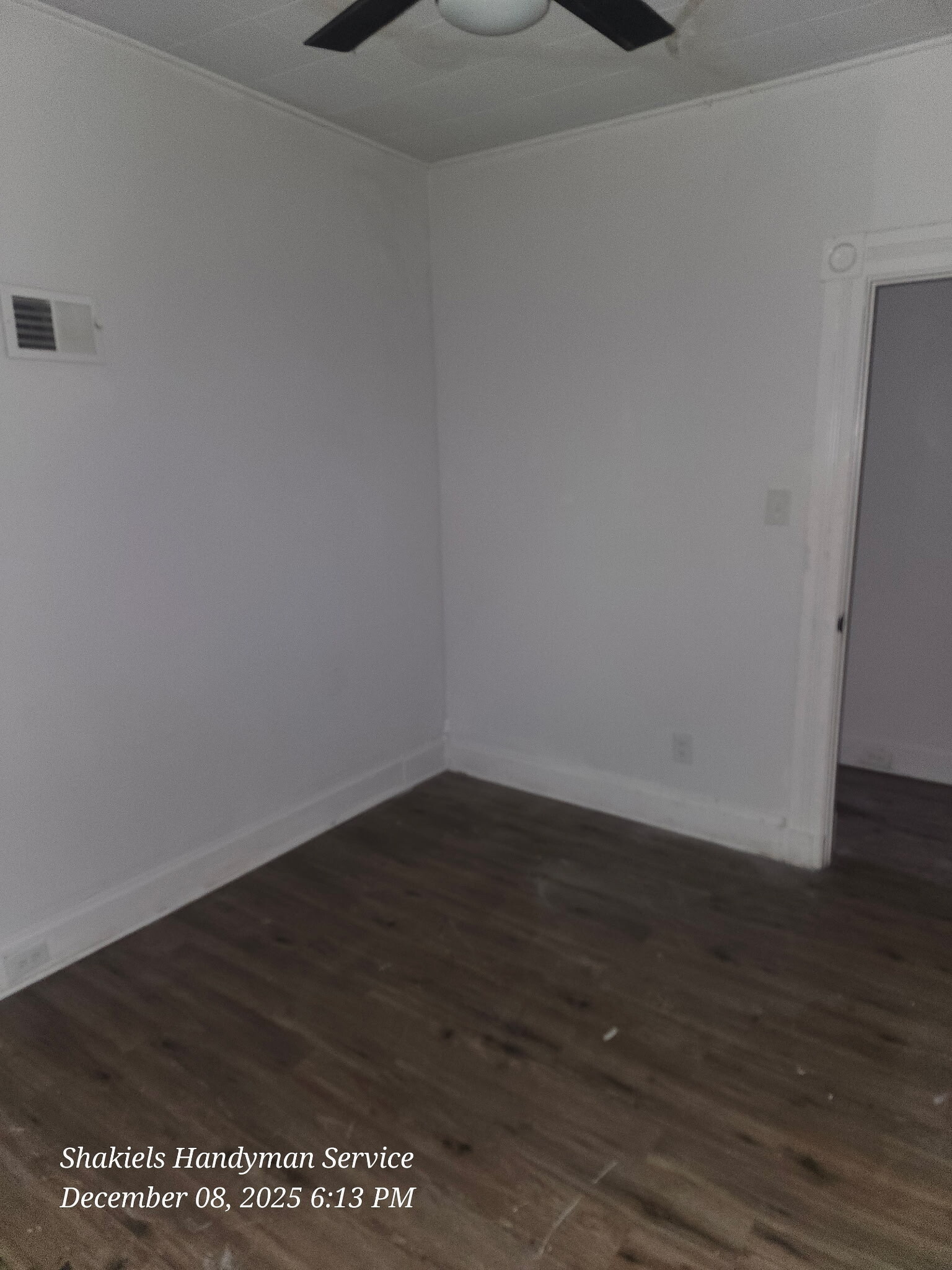 Second Bedroom - 6216 Elmwood Ave