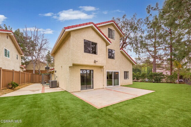 Building Photo - 6801 Pala Mesa Dr