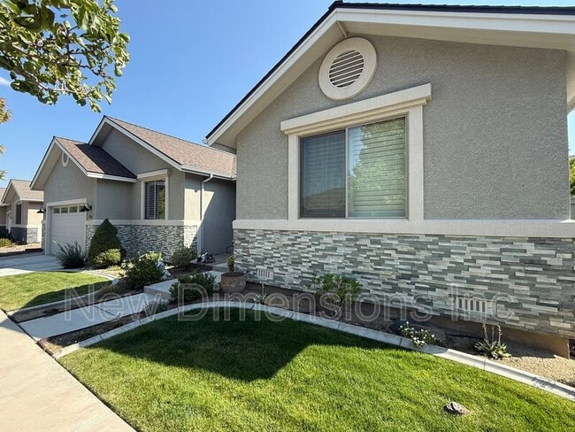 Building Photo - 1317 Cedar Creek Cir