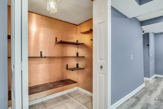 Building Photo - 1282 Berkshire Ln