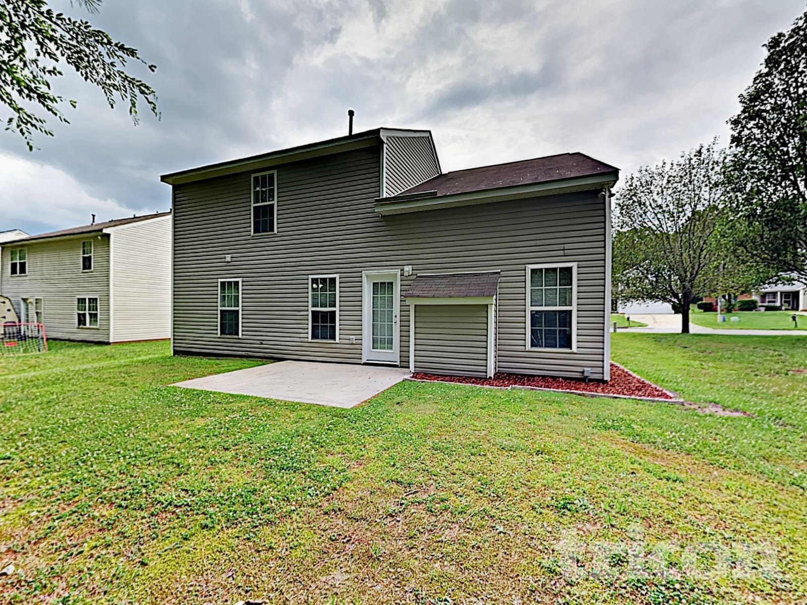 Building Photo - 2527 Captains Watch Rd NE