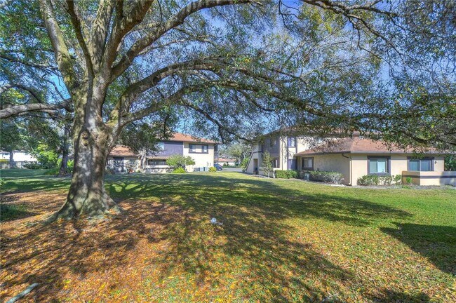 Building Photo - 2926 Lichen Ln