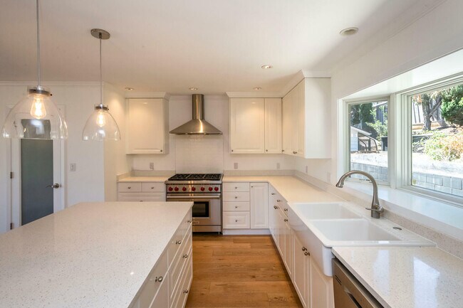 Building Photo - 920 Stagi Ct