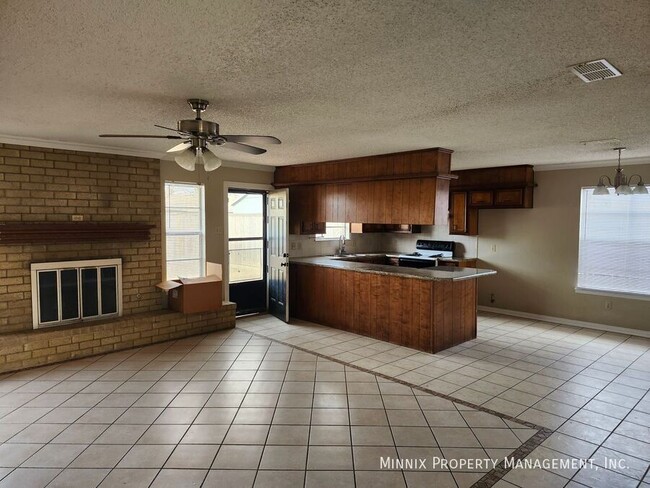 Building Photo - 2108 76th St