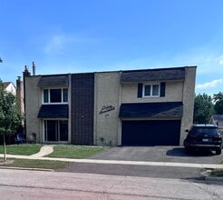 Building Photo - 129 W Quincy St