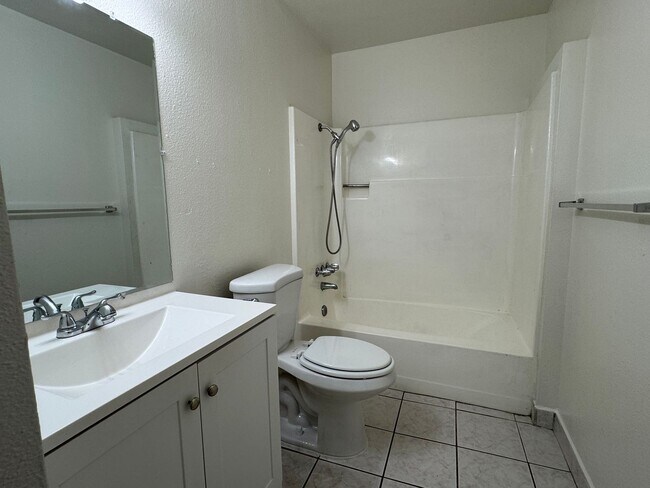 Building Photo - 9022 Stacey Ct