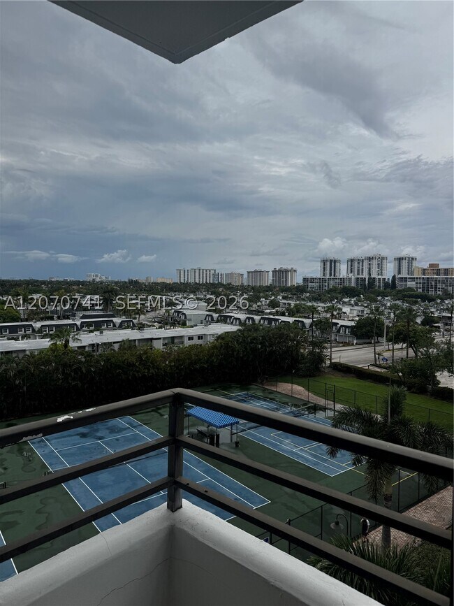 Building Photo - 600 Three Islands Boulevard