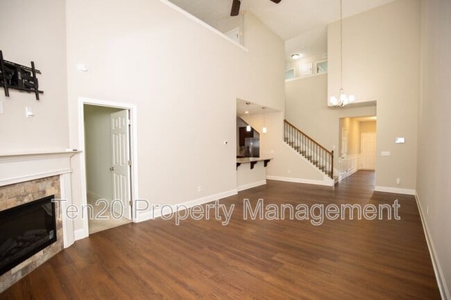 Building Photo - 6002 Townes Way