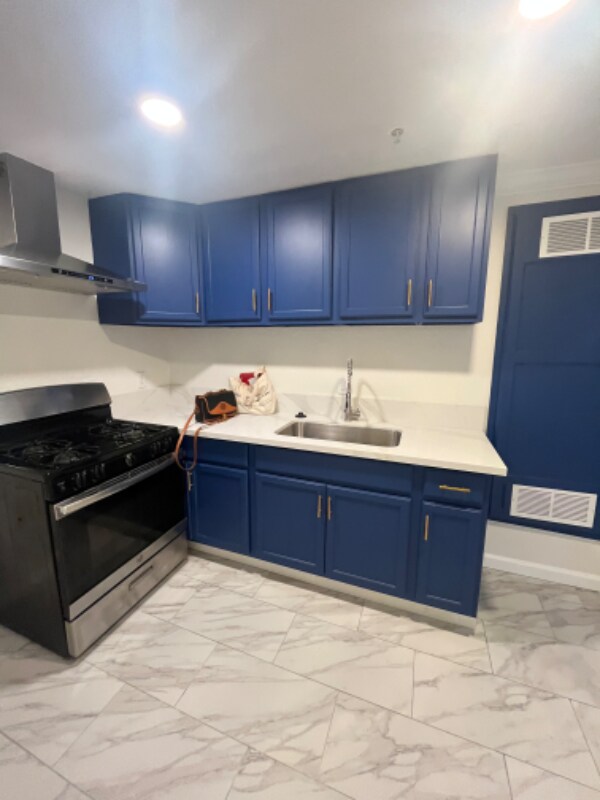 Building Photo - 1072 Laguna Ave