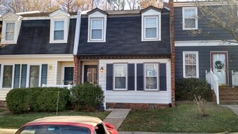 Building Photo - 19 Ashinghurst Rd