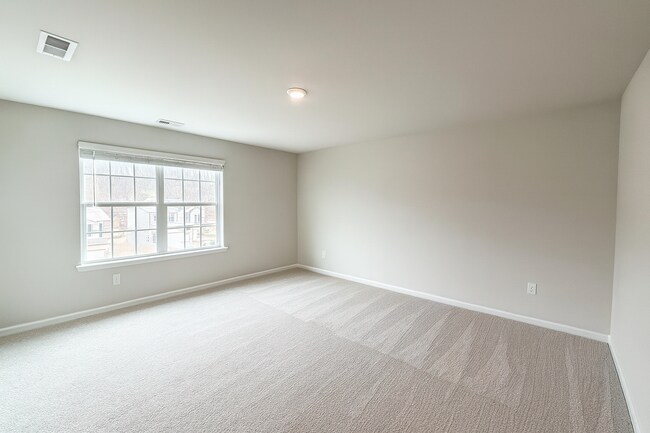 Building Photo - 5514 Hydrangea St