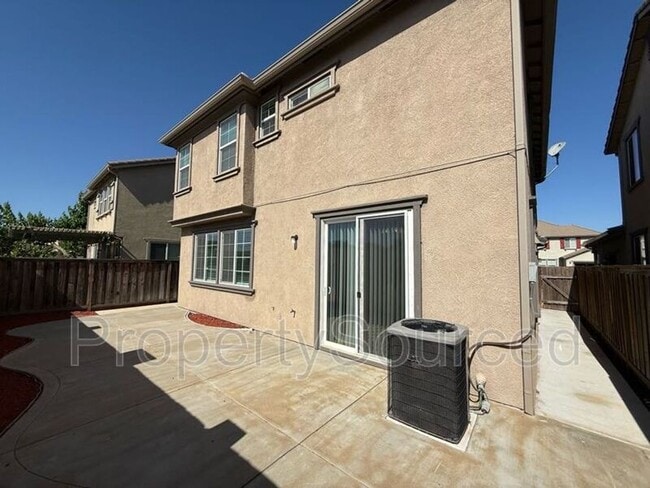 Building Photo - 17482 Ferndale St