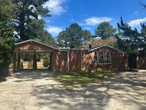 Building Photo - Fully Renovated Home with Unmatched Character