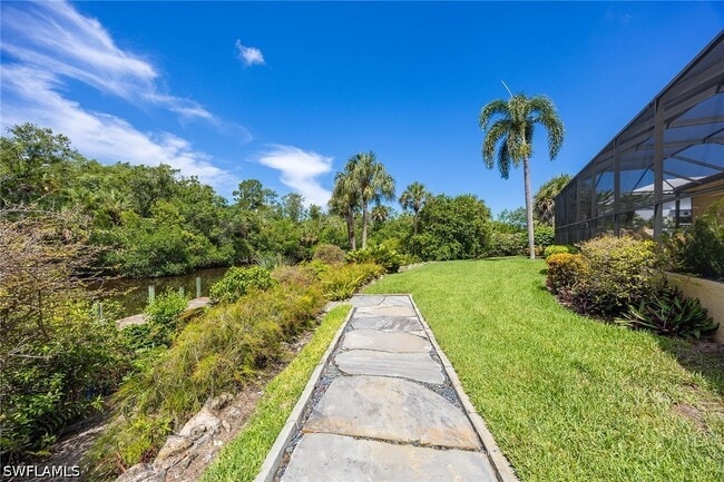 Building Photo - 25820 Creekbend Dr
