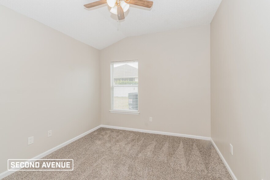 Building Photo - 549 Wakemont Dr